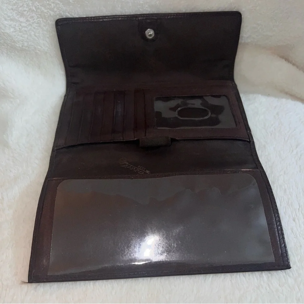 Vintage Fossil Wallet checkbook cover, brown with silver, preowned